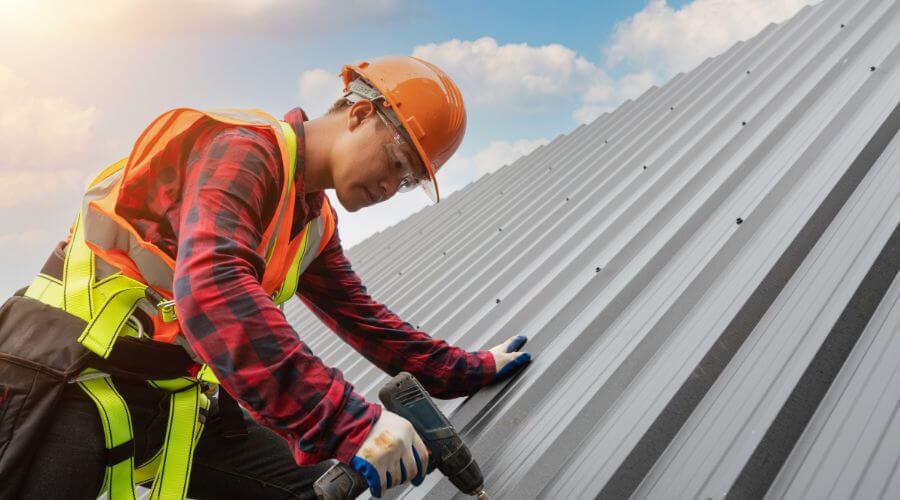 Professional Emergency Roof Repairs services in Kanawha Head, WV